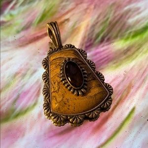 Vintage 925 stone pendant
